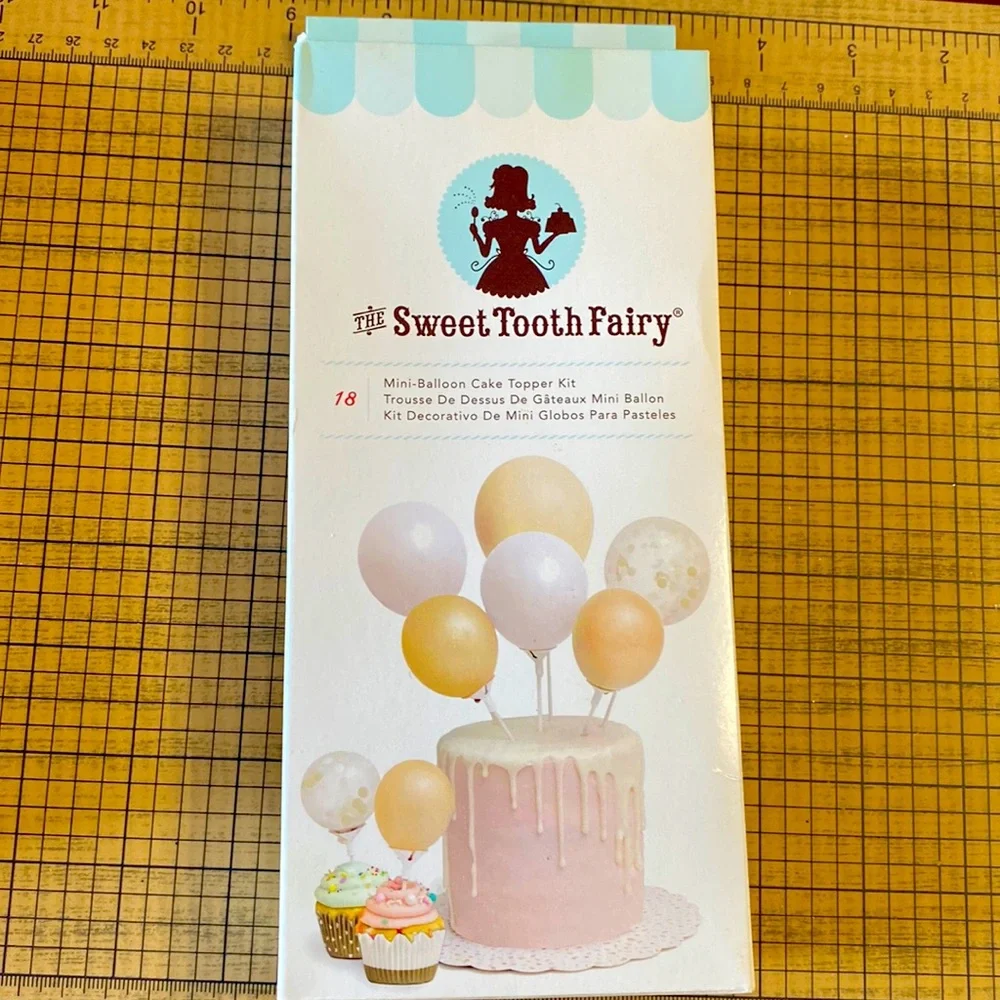 Mini-Balloon Cake Topper Kit.